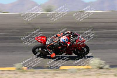 media/Apr-05-2024-Apex Assassins-CVMA Friday Practice (Fri) [[ee2ef04f2b]]/3-Racer 2/Session 3 (Bowl Speed Pans)/